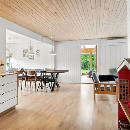 Withger - 1-6km From The Sea By Interhome