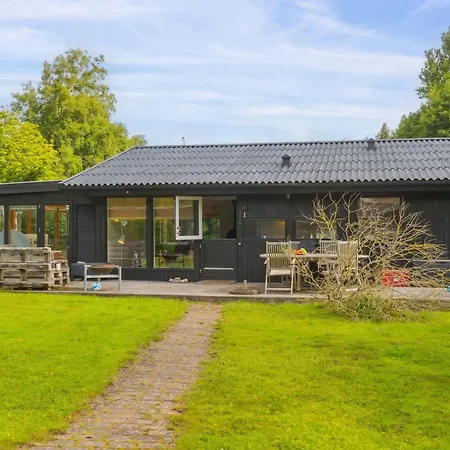 Withger - 1-6km From The Sea By Interhome * Føllenslev