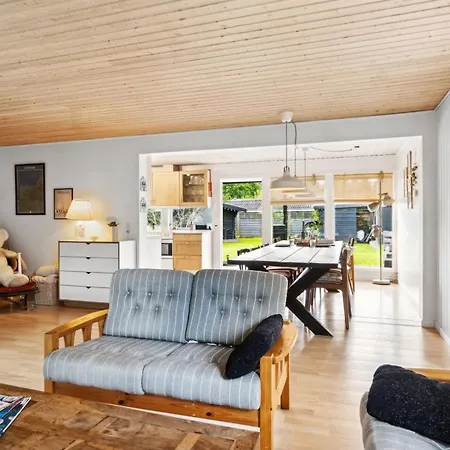 Withger - 1-6km From The Sea By Interhome